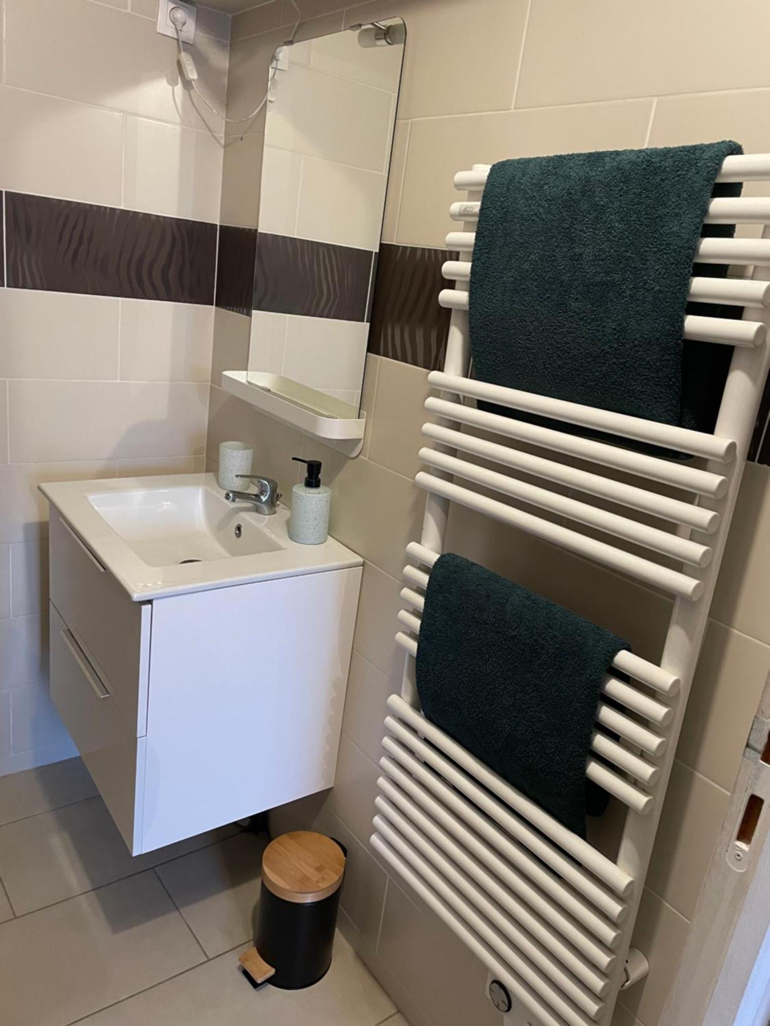 Loft Chez Guillaume Apartment Bouleurs Екстериор снимка